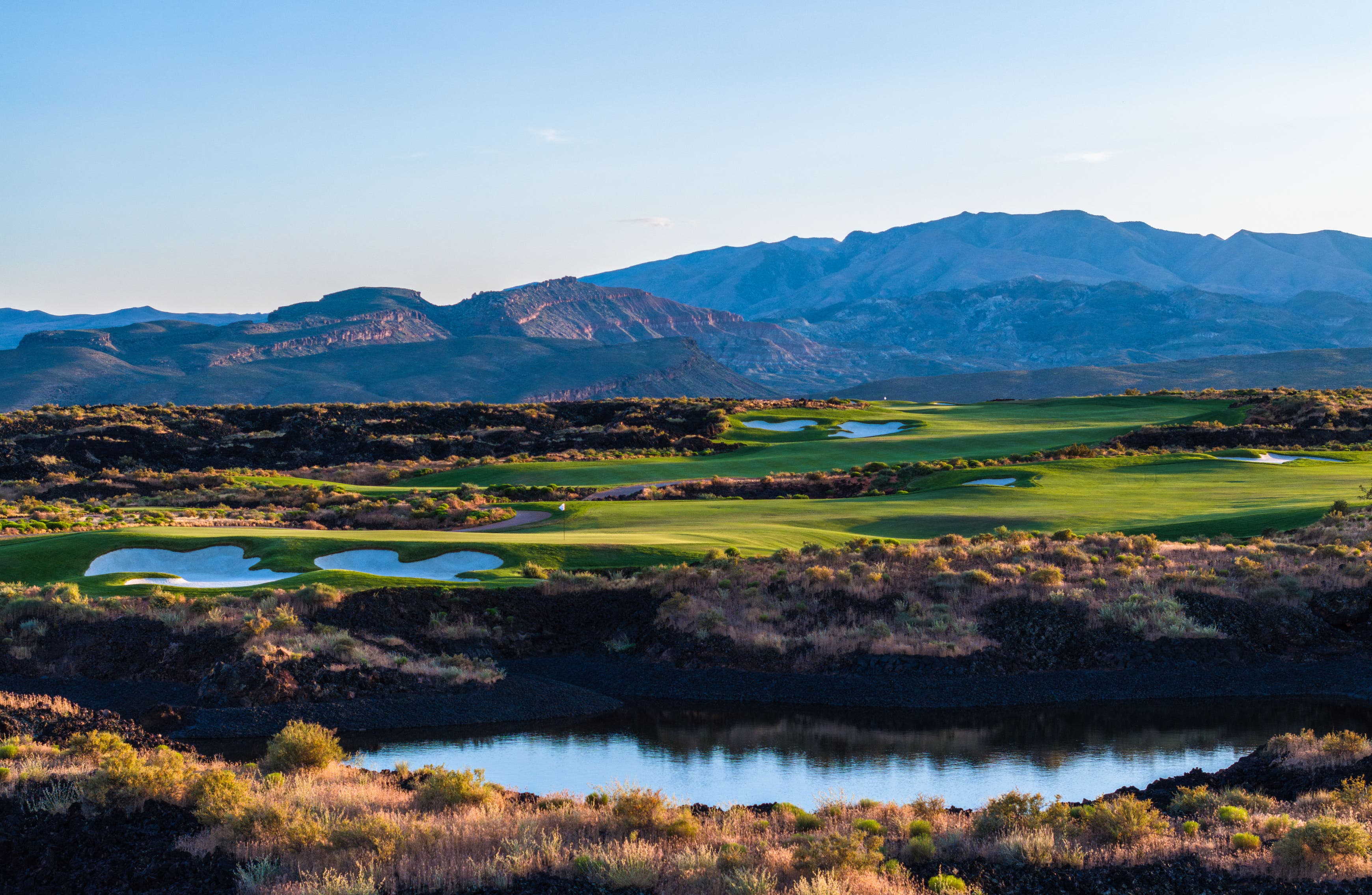 Landscape putting greens and fairway photo of the Black Desert golf course