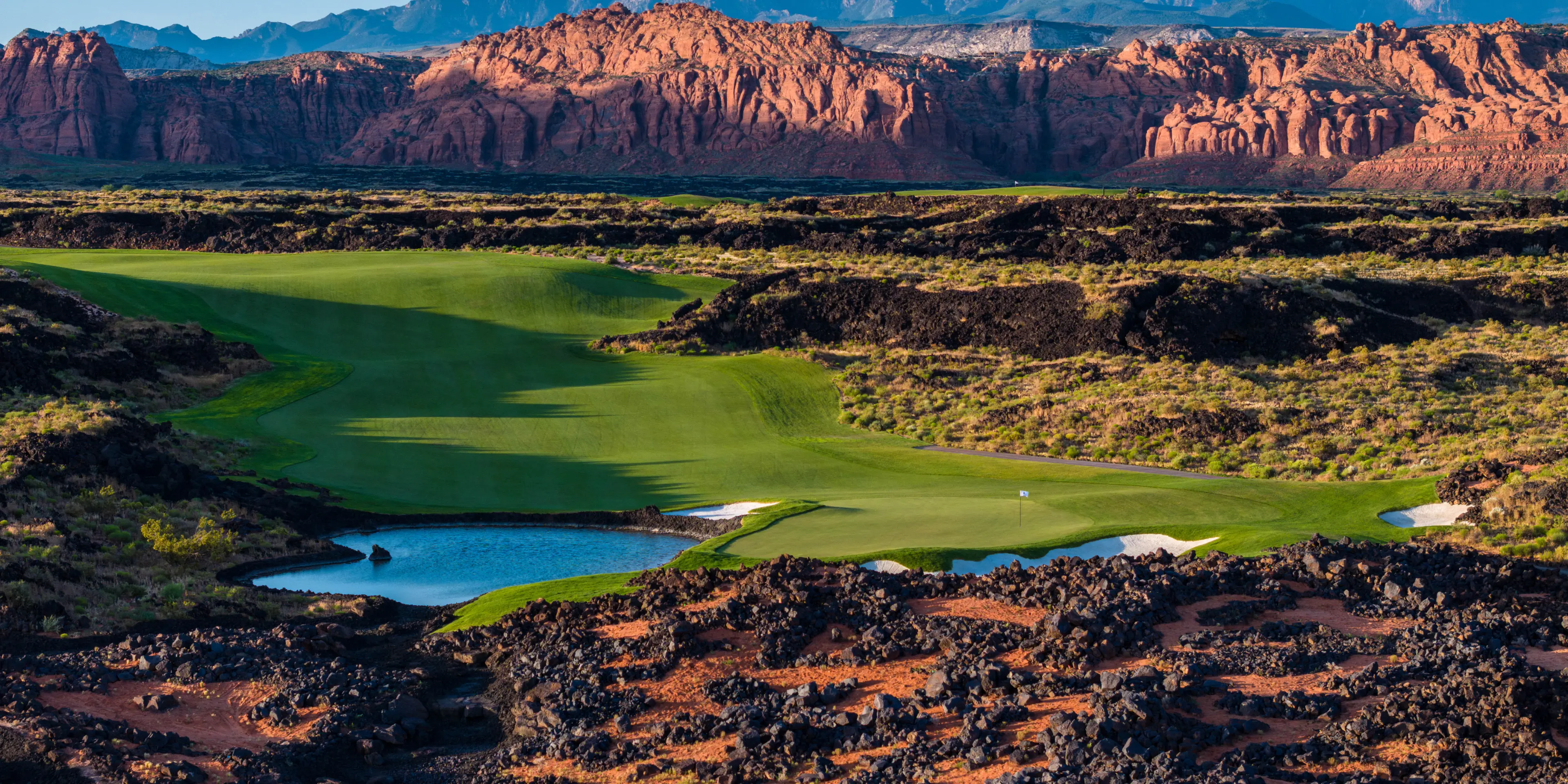 Landscape putting greens and fairway photo of the Black Desert golf course