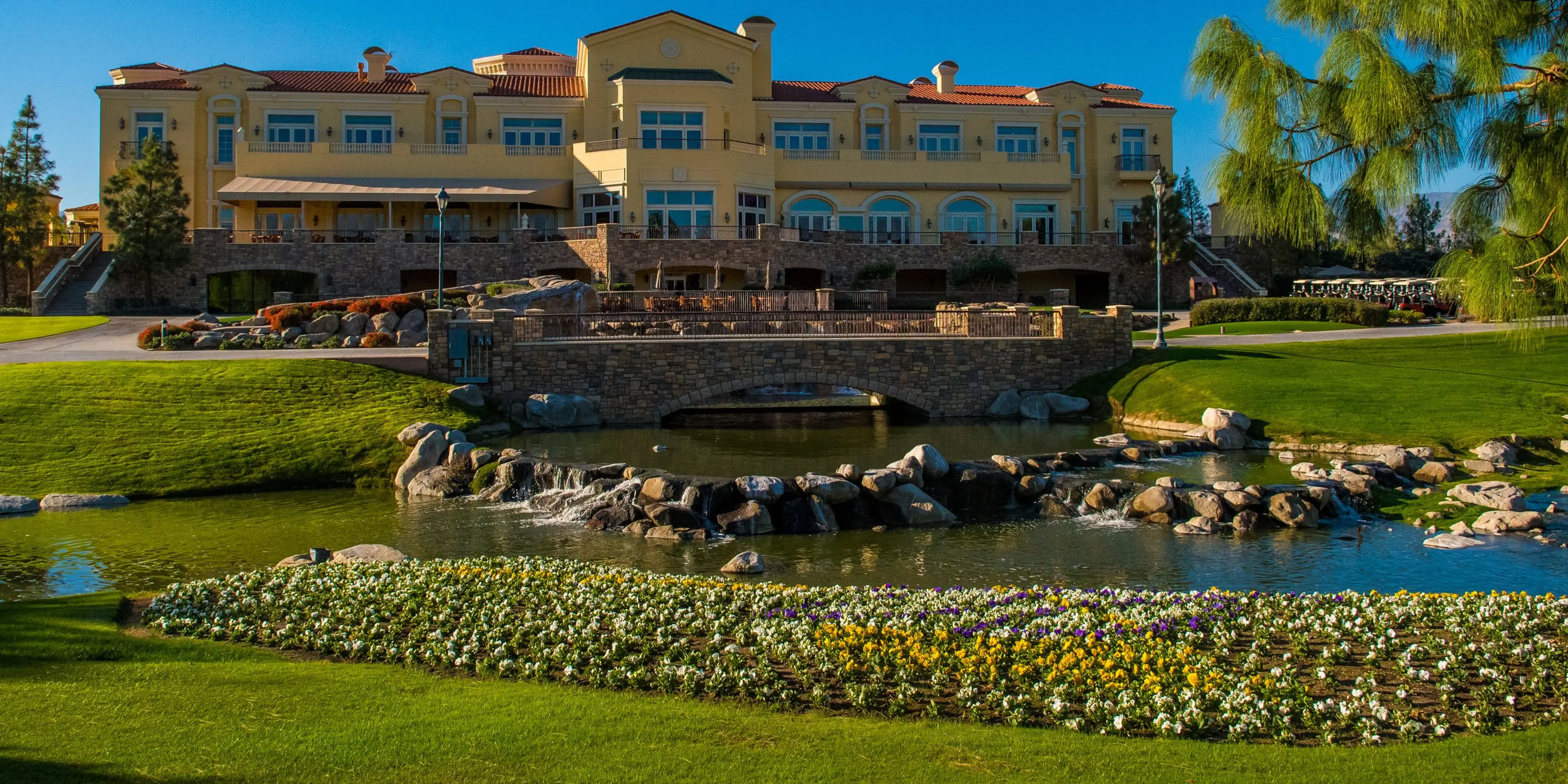 Landscape putting greens and fairway photo of the Classic Club golf course