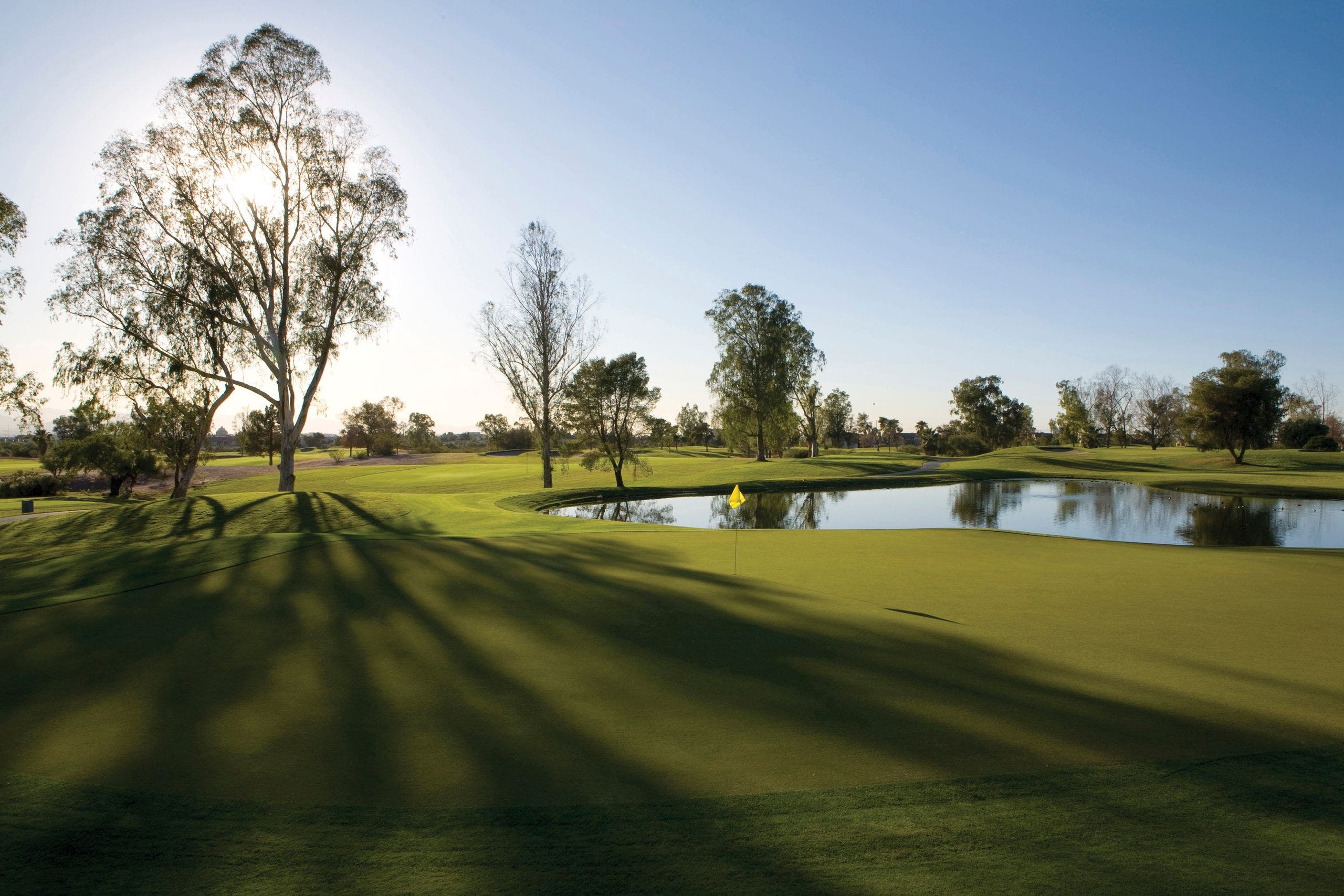Landscape putting greens and fairway photo of the Papago Golf Club golf course