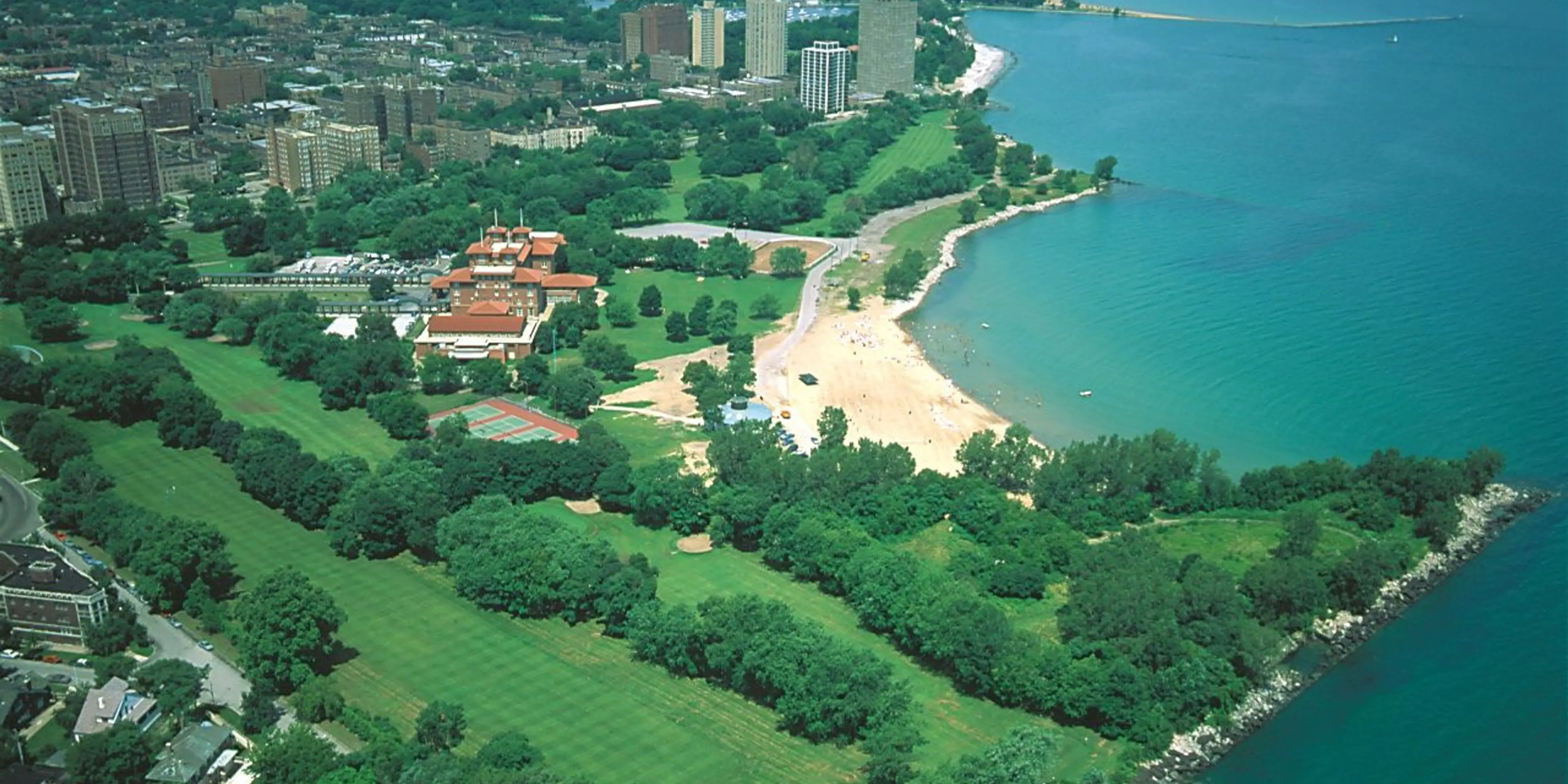 Landscape putting greens and fairway photo of the South Shore Golf Course golf course