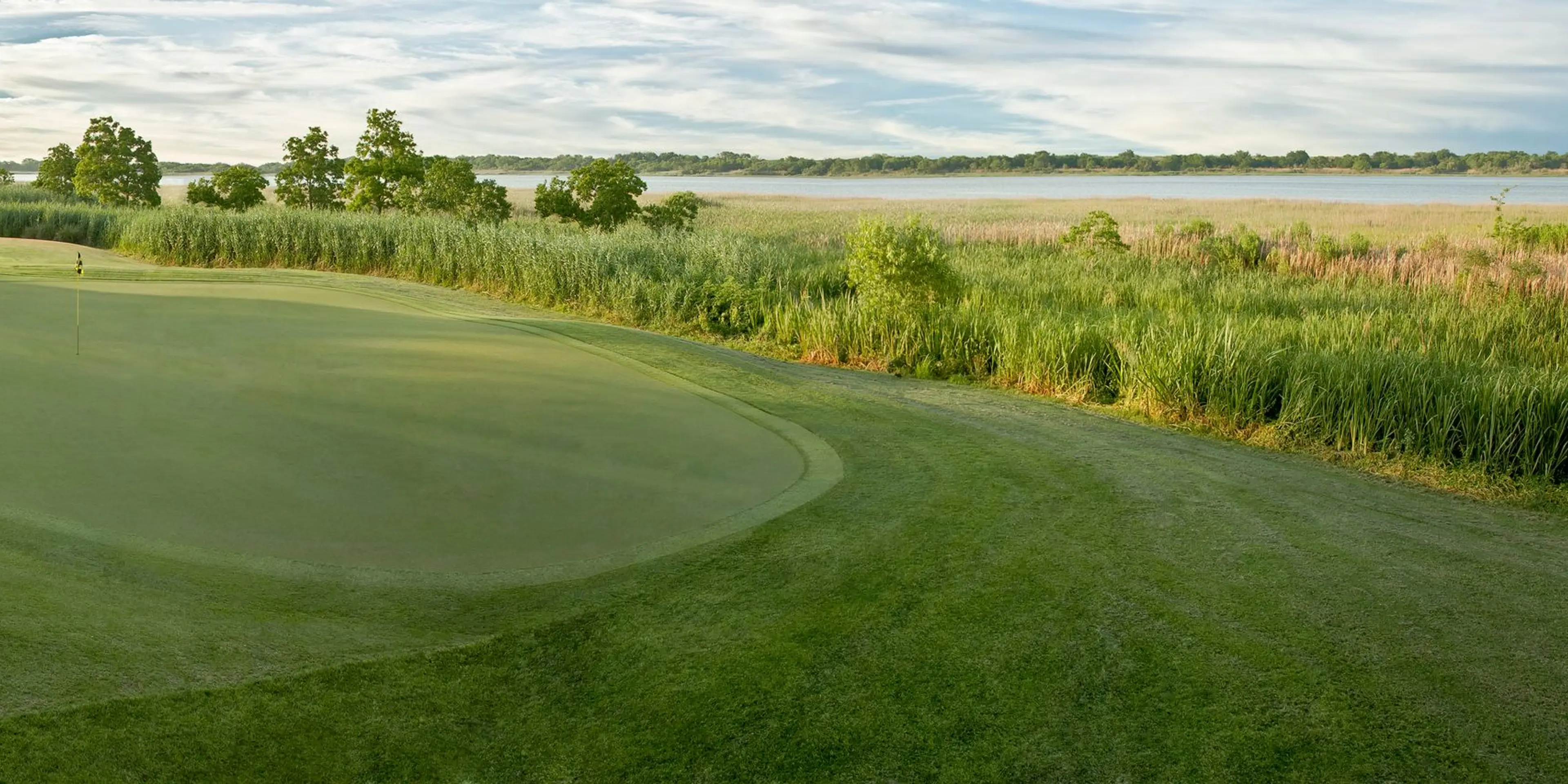 Landscape putting greens and fairway photo of the The Westin Savannah Harbor Golf Resort & Spa golf course