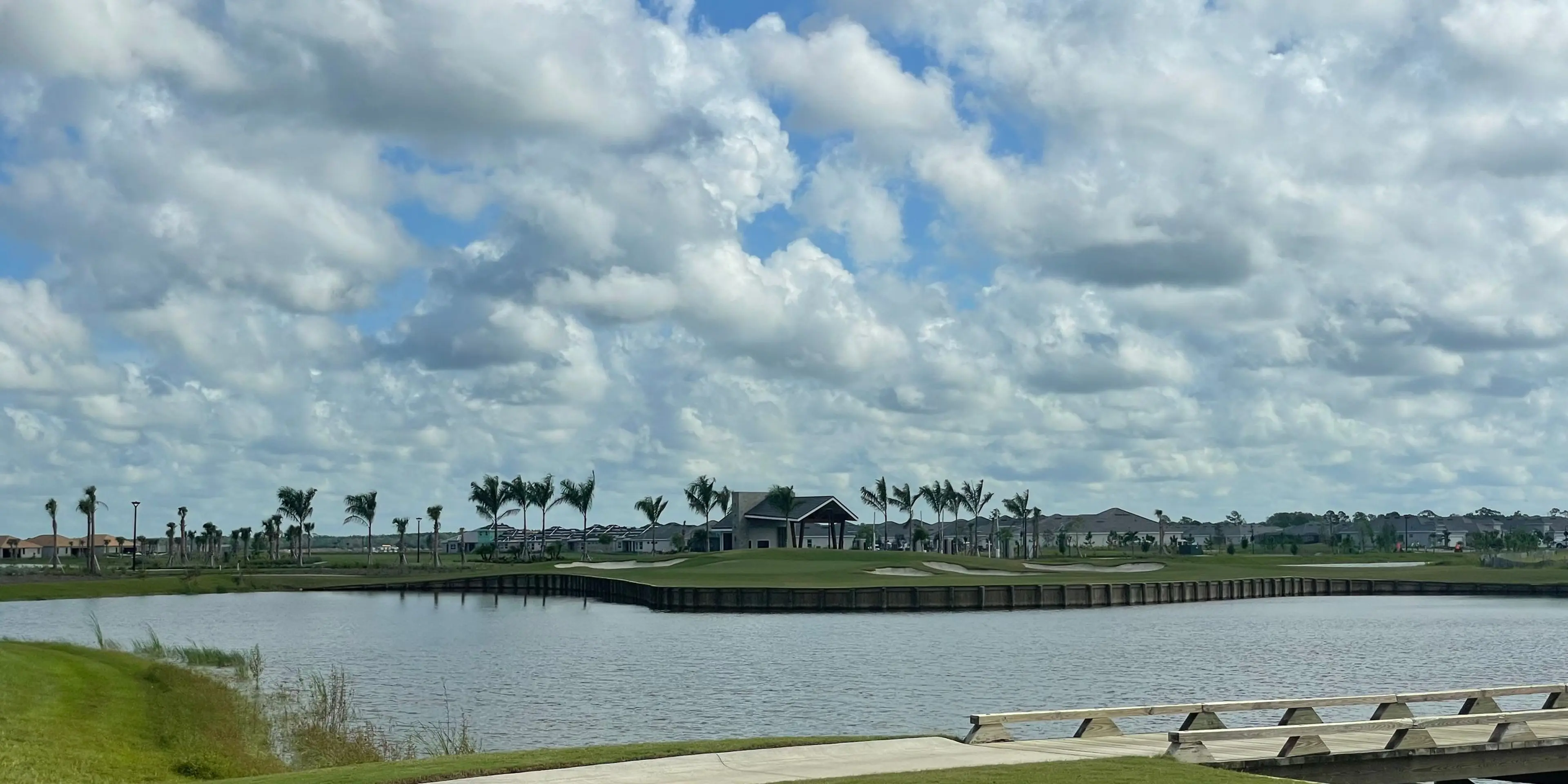 Landscape putting greens and fairway photo of the Webbs Reserve Golf Club golf course