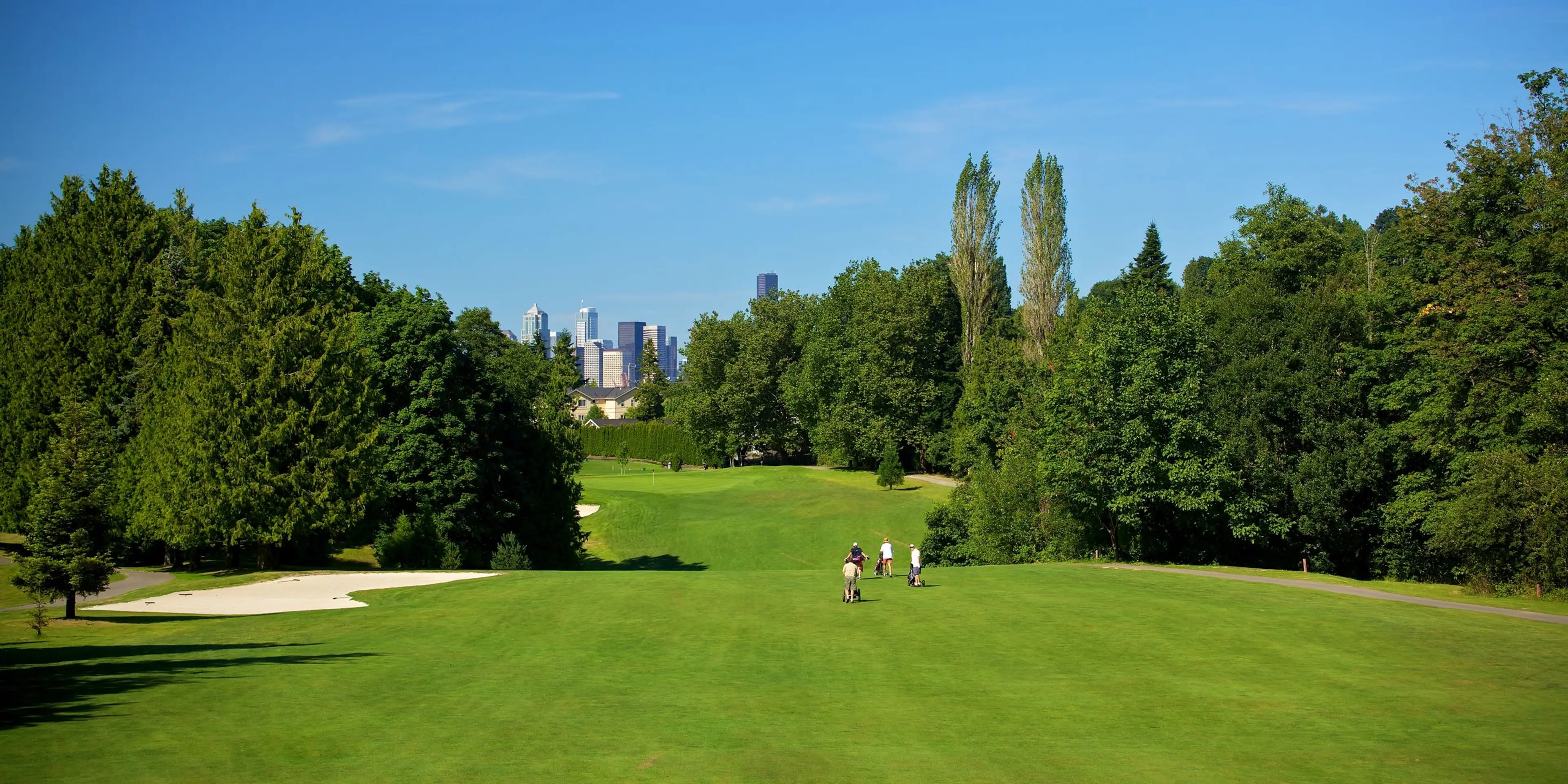 Landscape putting greens and fairway photo of the West Seattle Golf Course golf course