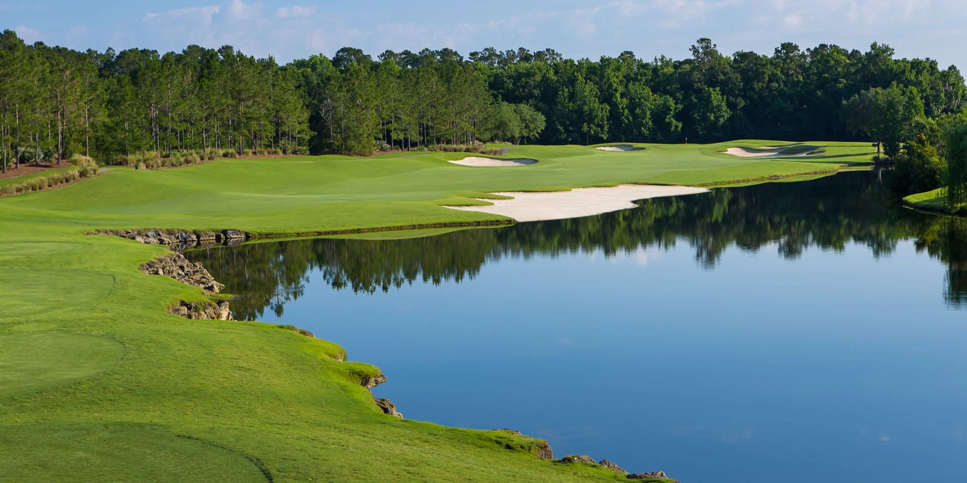 Landscape putting greens and fairway photo of the World Golf Village golf course